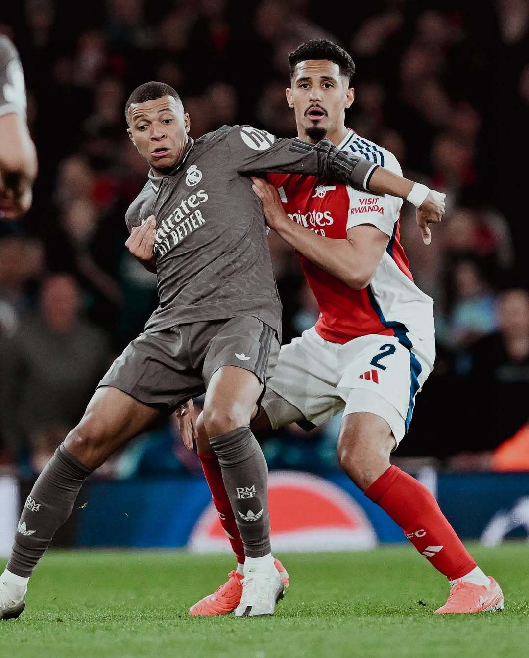 开云体育官网-阿森纳绝地反击秘鲁，姆巴佩一己之力扛起全队的简单介绍