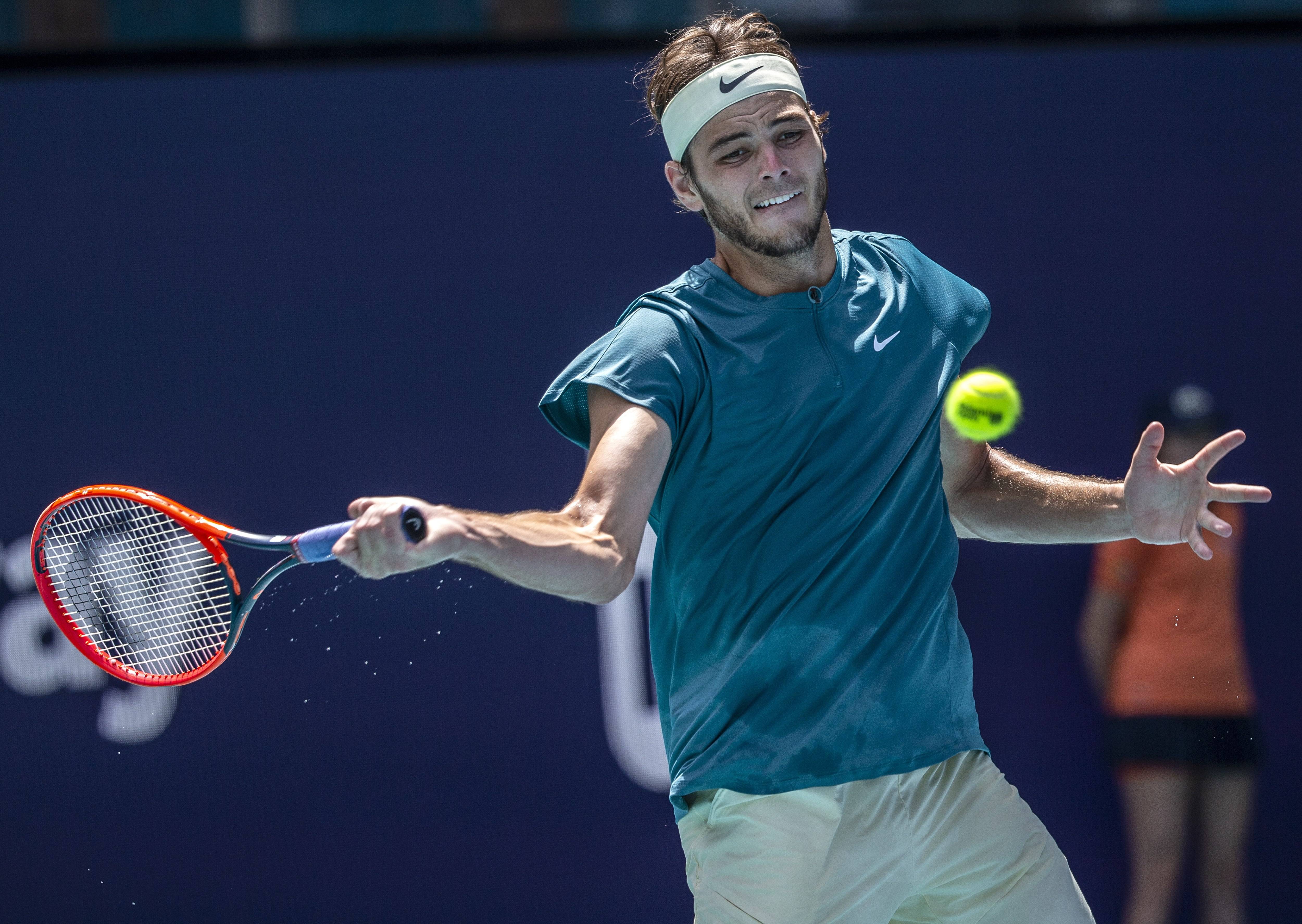 开云体育app-包含德国网球队鏖战世界网球队，德约科维奇打破历史纪录的词条