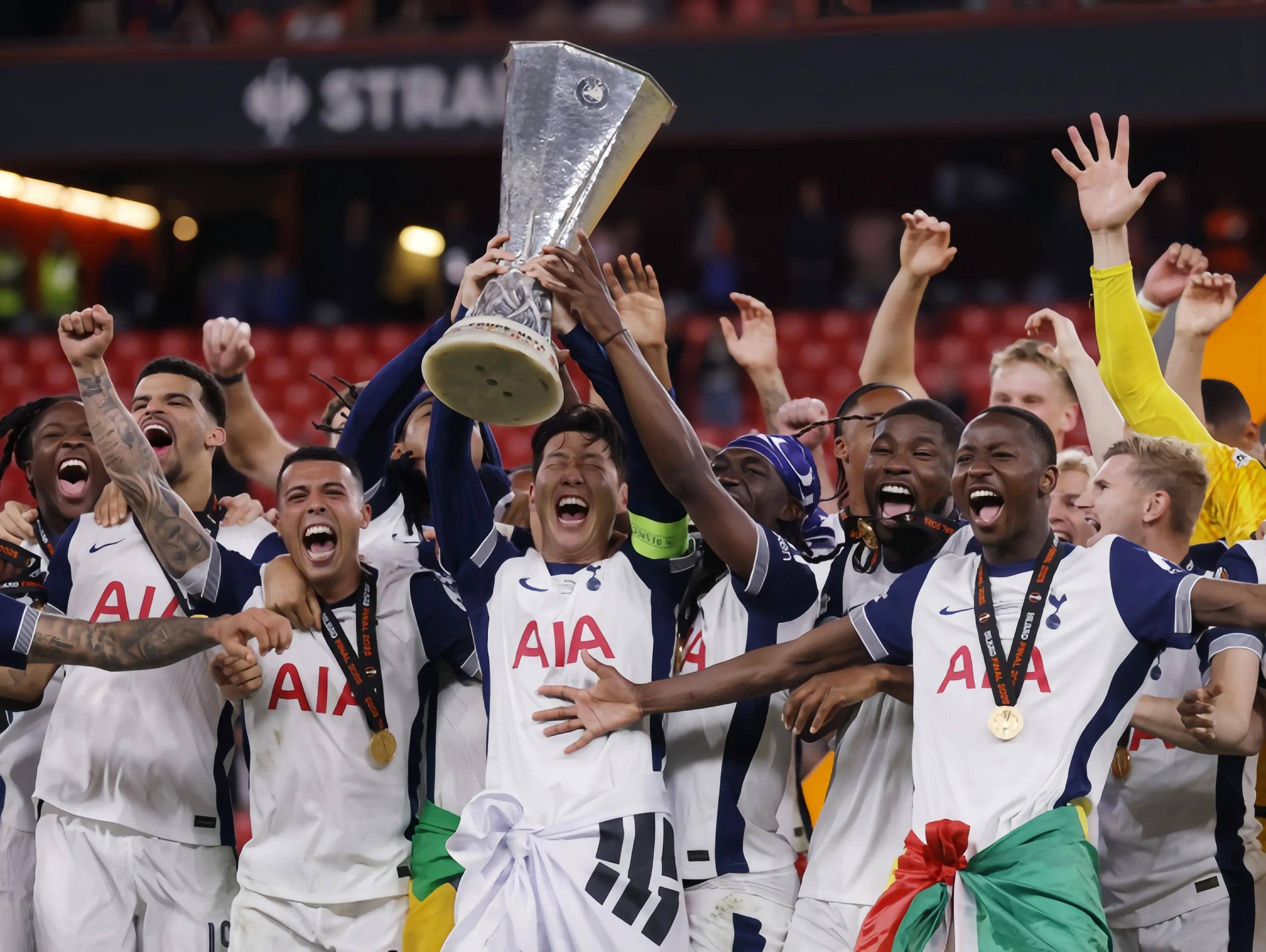 包含全球热议！英超场外八卦引关注的词条