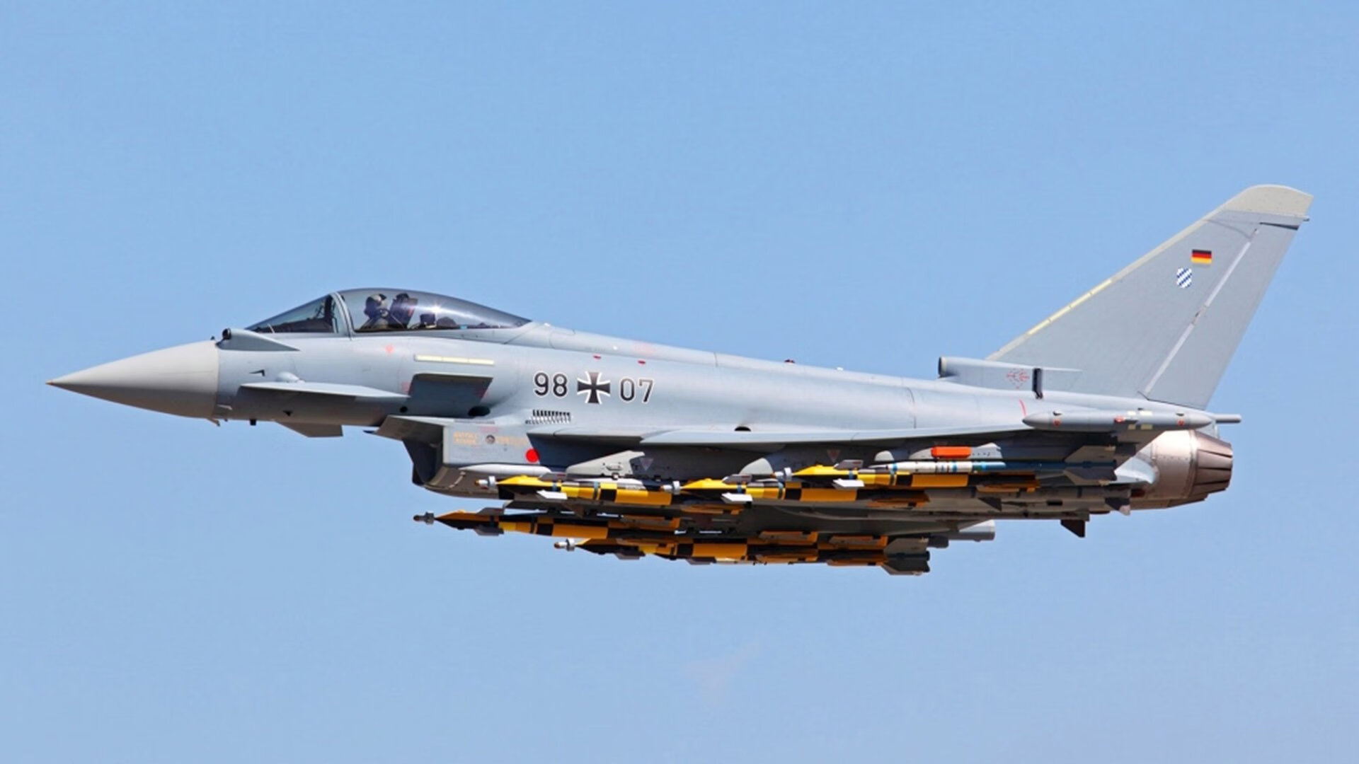 开云体育-魔术卷走十一冠，福克斯改写西决天，季后赛是改写命运的最终战场