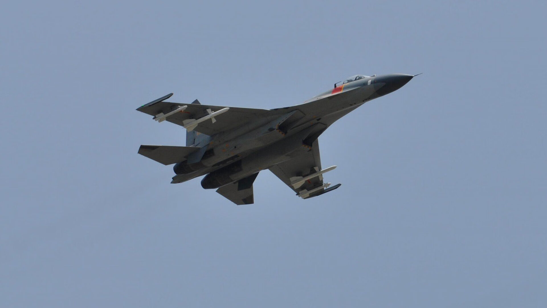 浙江队血拼湖人，拉文末节16分加冕关键先生