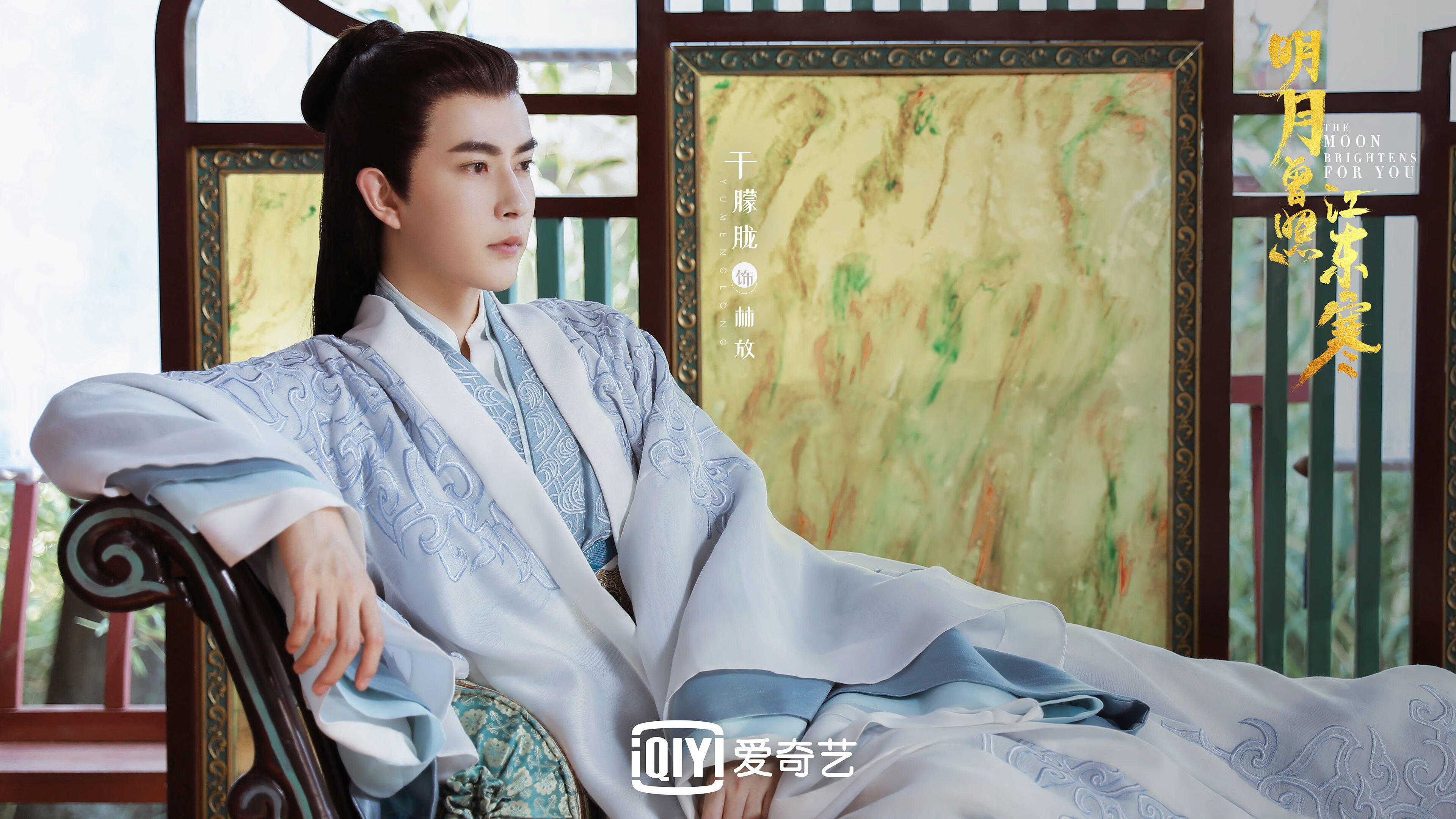 开云体育登录-F1揭幕战与足球绿茵，战术与韧性的双重奏