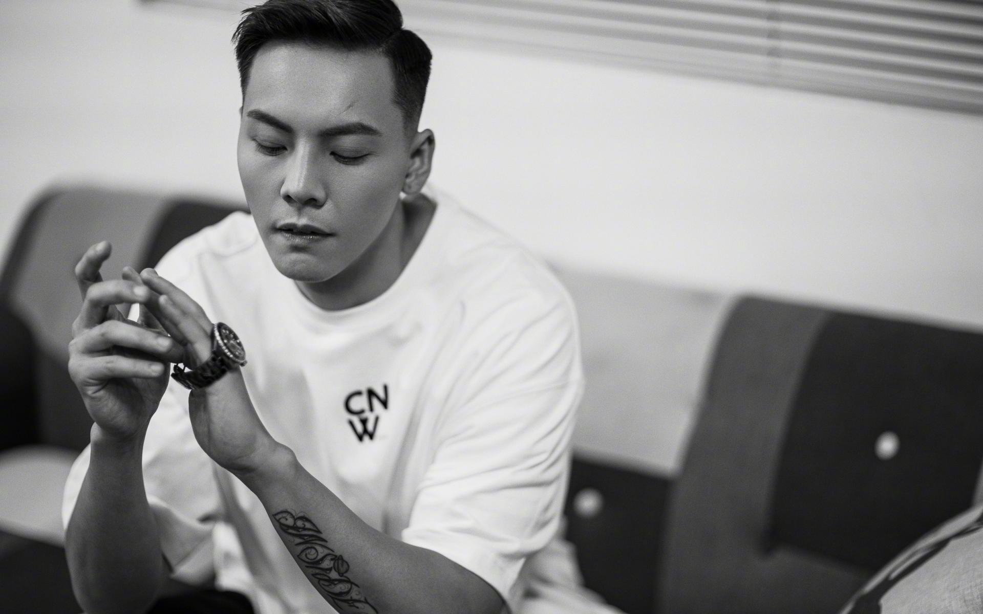 双线战场，卢卡库的重炮与德国队的决胜一键