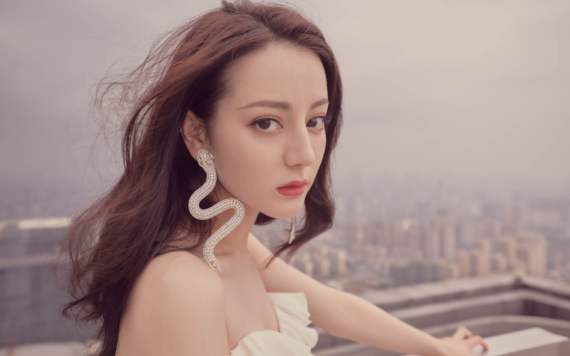 跨界狂飙,当莫兰特在F1街道赛的轰鸣中斩落魔术