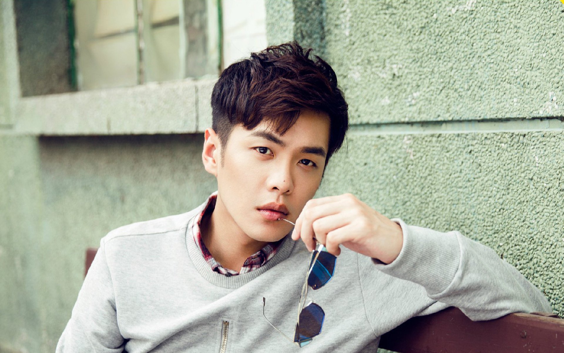 死亡之舞与王朝密码，黄蜂绝杀雄鹿与克莱季后赛模式的双重启示