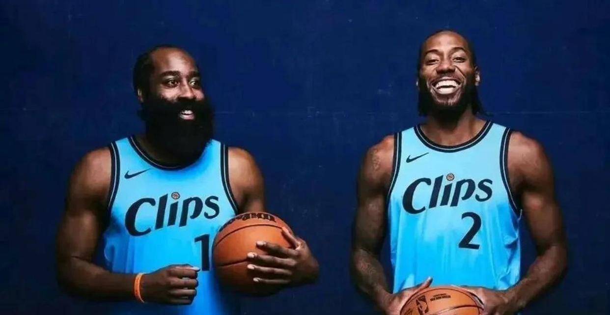 开云体育APP下载-西决生死战之夜，哈登成为全场焦点