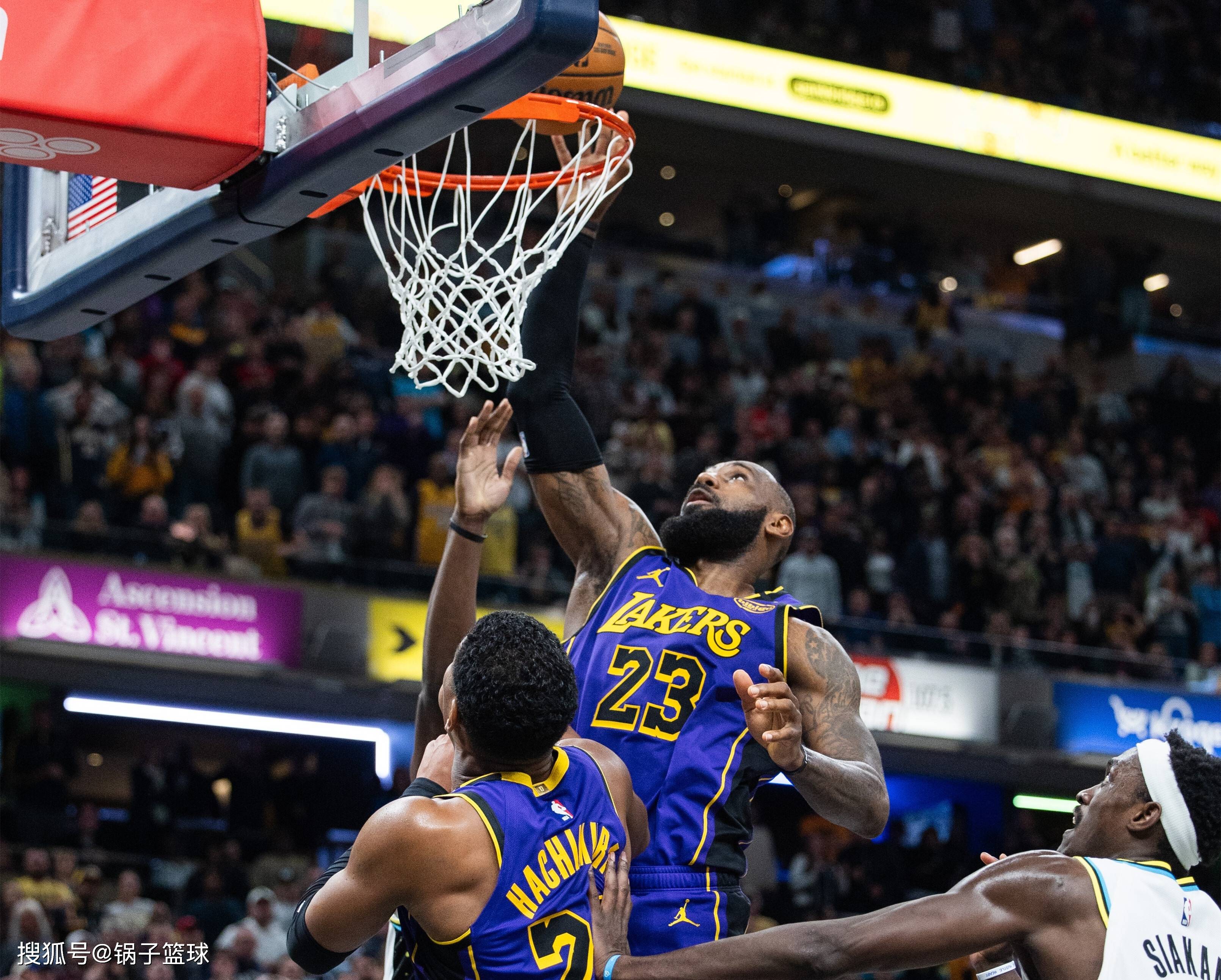 开拓者血拼篮网，詹姆斯完成自我救赎