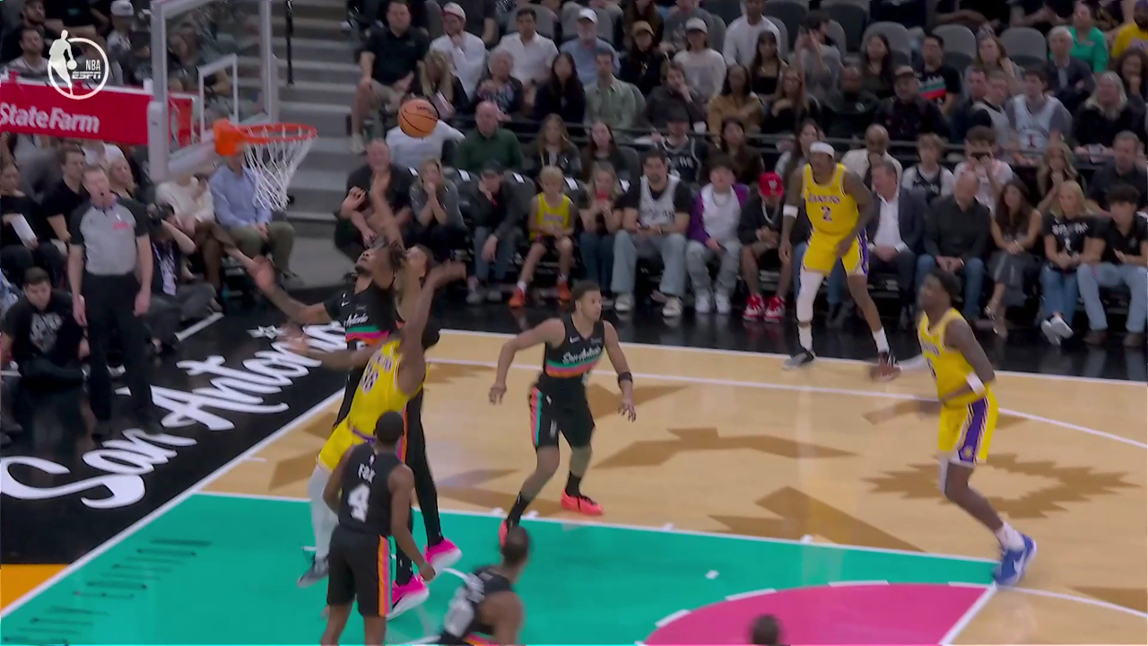 马刺对阵凯尔特人,文班亚马点燃赛场 马刺对阵凯尔特人,文班亚马点燃赛场