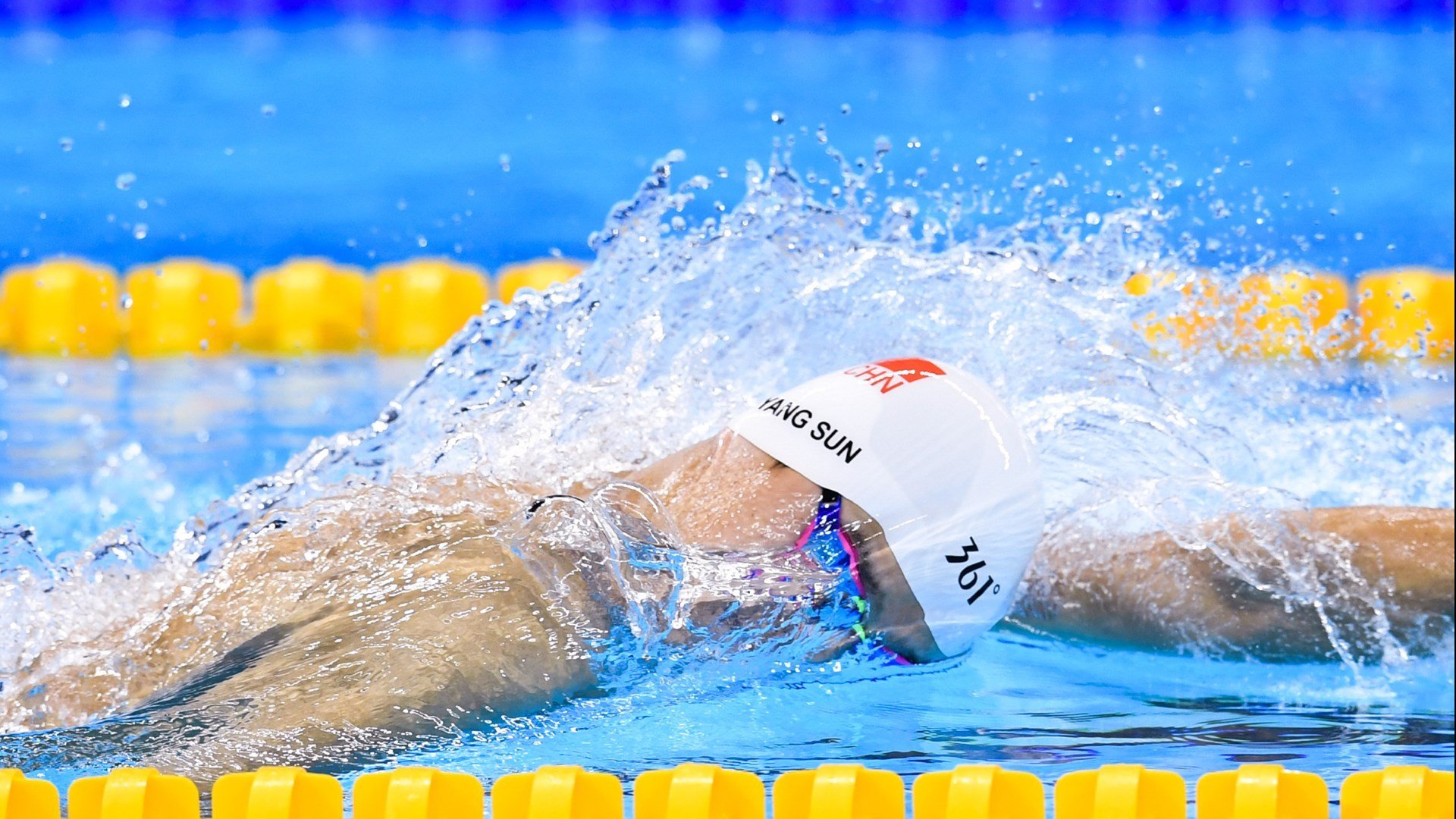 新王降临与旧秩序的崩溃，当布雷默撕裂夜空，法国人提前终结悬念